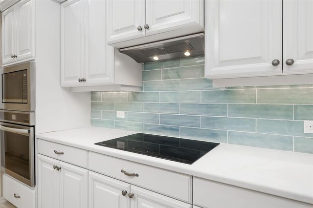 11528 SAVANNAH LAKES DRIVE, Parrish, FL 34219