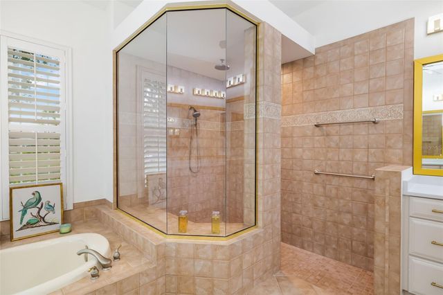 11528 SAVANNAH LAKES DRIVE, Parrish, FL 34219