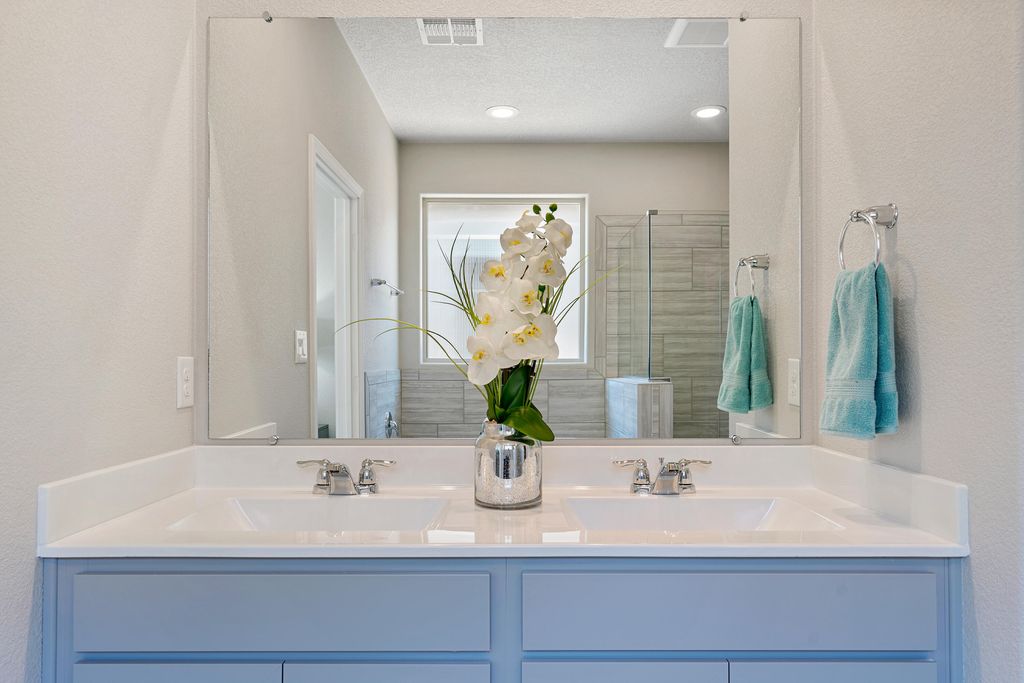 3325 Dijamant Lp SE, Rio Rancho, NM 87124