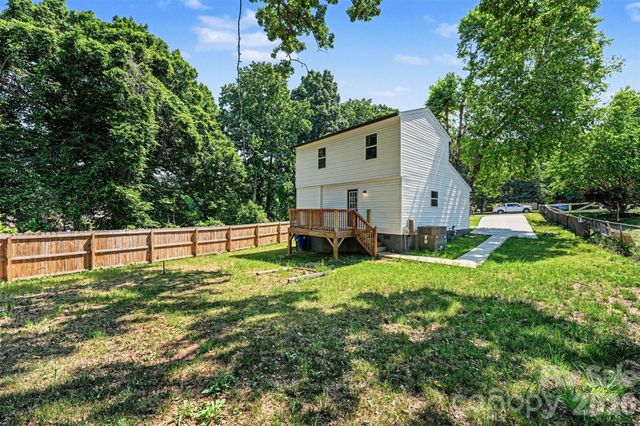 308 Alexander Street, Mooresville, NC 28115