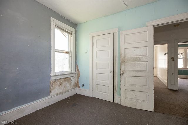2300 E 86th Street, Cleveland, OH 44106
