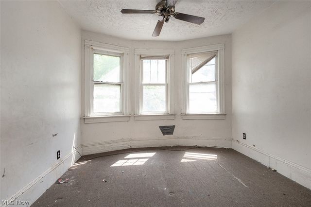 2300 E 86th Street, Cleveland, OH 44106
