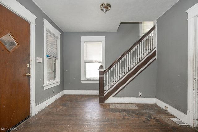 2300 E 86th Street, Cleveland, OH 44106
