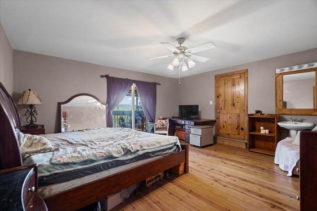 3615 Peninsular DR, Marble Falls, TX 78654