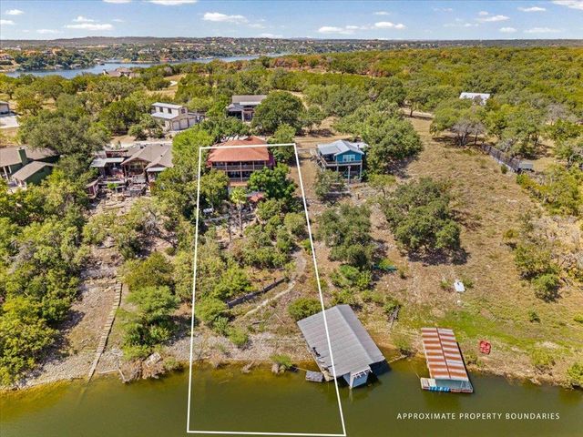 3615 Peninsular DR, Marble Falls, TX 78654