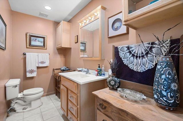 3615 Peninsular DR, Marble Falls, TX 78654