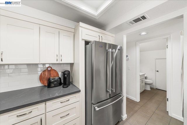 7335 Stonedale Dr, Pleasanton, CA 94588
