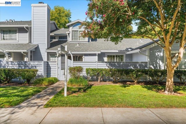 7335 Stonedale Dr, Pleasanton, CA 94588