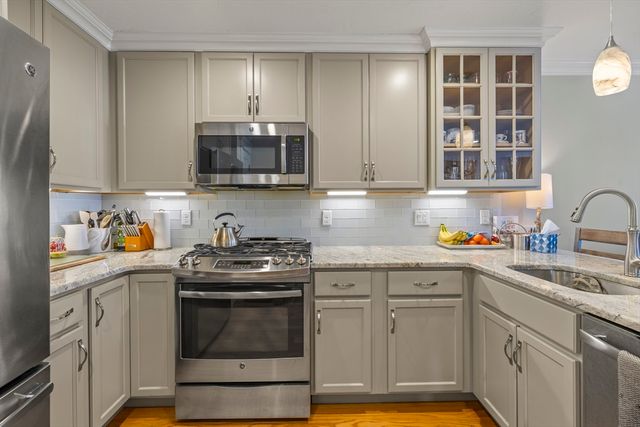 23 Howland St. 4, Plymouth, MA 02360