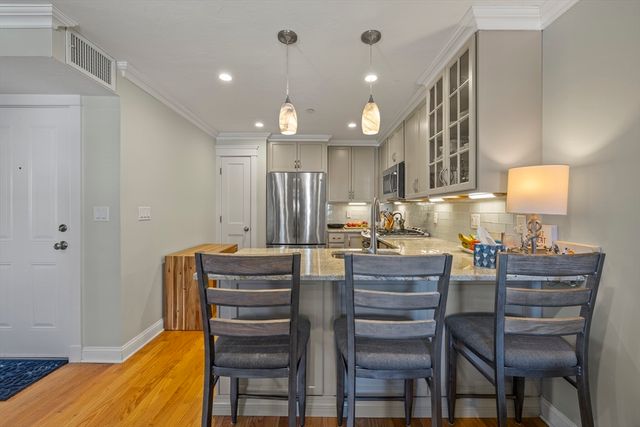 23 Howland St. 4, Plymouth, MA 02360