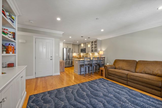 23 Howland St. 4, Plymouth, MA 02360