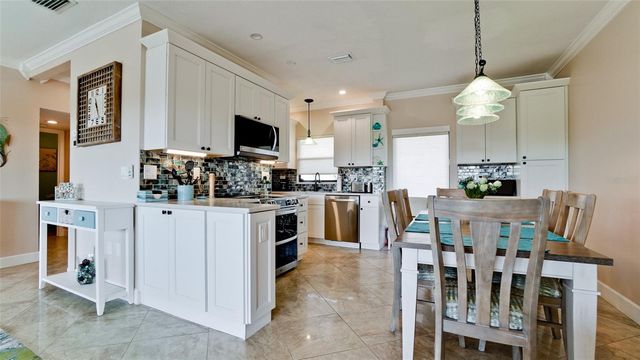 6005 GULF DRIVE 219, Holmes Beach, FL 34217