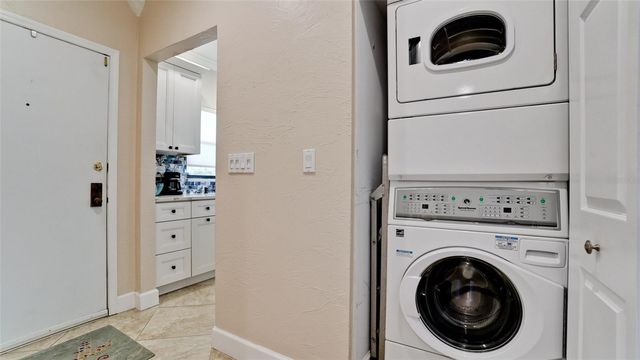 6005 GULF DRIVE 219, Holmes Beach, FL 34217