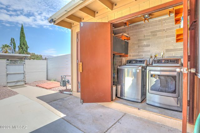 5015 E Adams Street, Tucson, AZ 85712