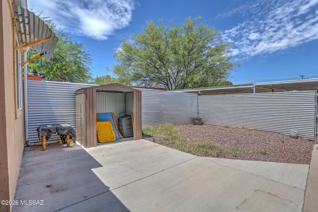 5015 E Adams Street, Tucson, AZ 85712