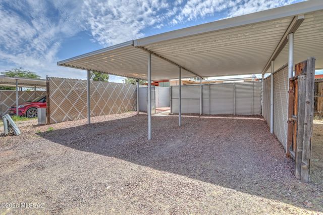 5015 E Adams Street, Tucson, AZ 85712