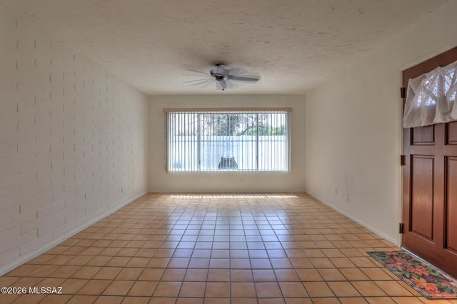 5015 E Adams Street, Tucson, AZ 85712