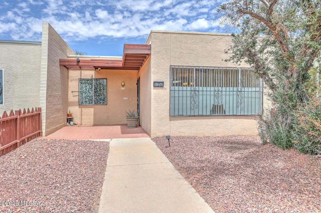 5015 E Adams Street, Tucson, AZ 85712