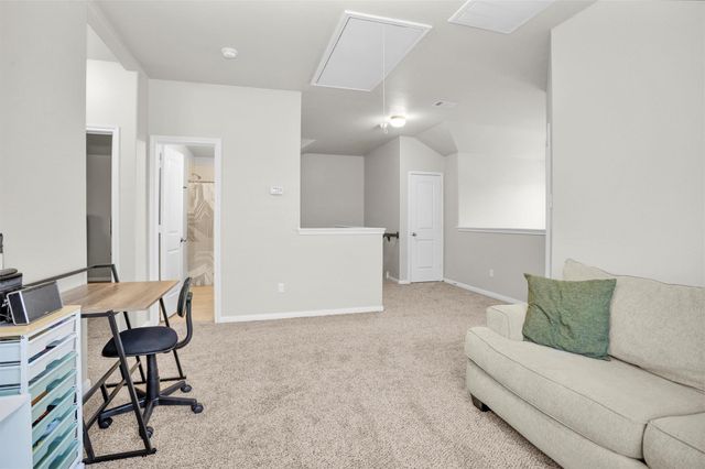 9587 E Woodmark, Conroe, TX 77304