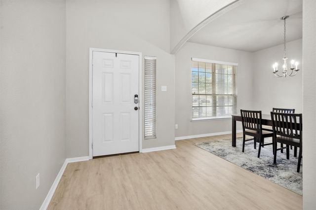 9587 E Woodmark, Conroe, TX 77304