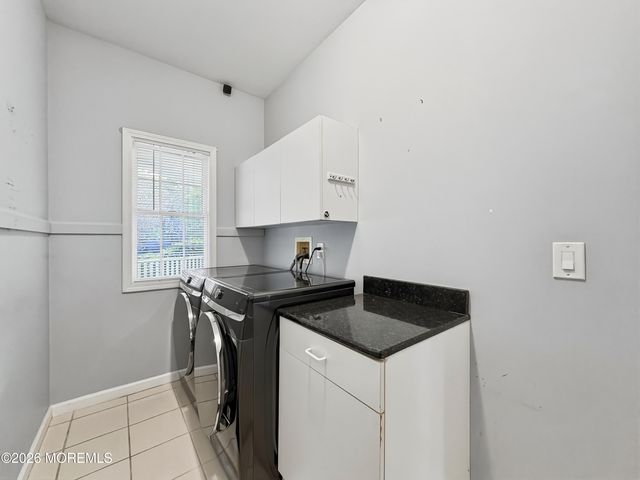 323 Frank Applegate Road, Jackson, NJ 08527
