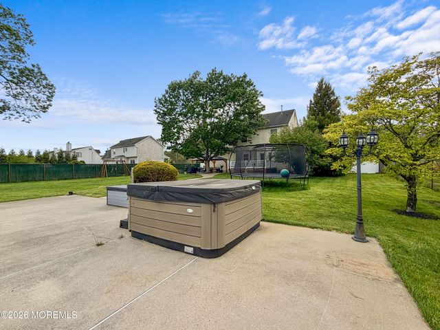 323 Frank Applegate Road, Jackson, NJ 08527