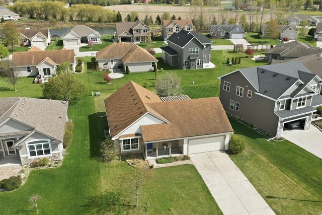 3837 Scenic WAY, Franksville, WI 53126