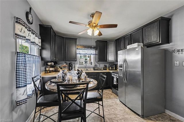 2400 Yanceyville Street, Greensboro, NC 27405