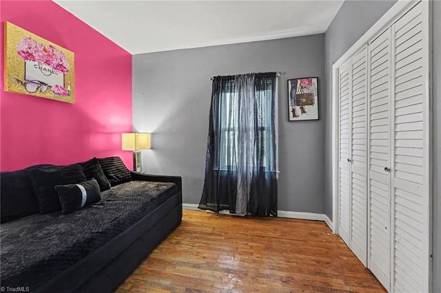 2400 Yanceyville Street, Greensboro, NC 27405