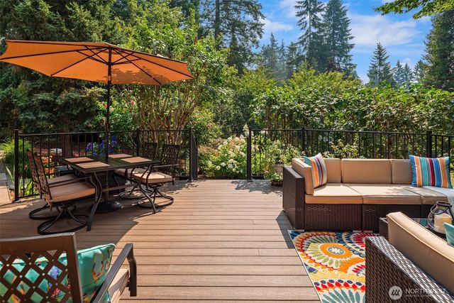 22007 NE 140th Way, Woodinville, WA 98077
