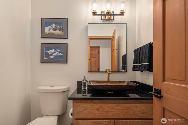 22007 NE 140th Way, Woodinville, WA 98077