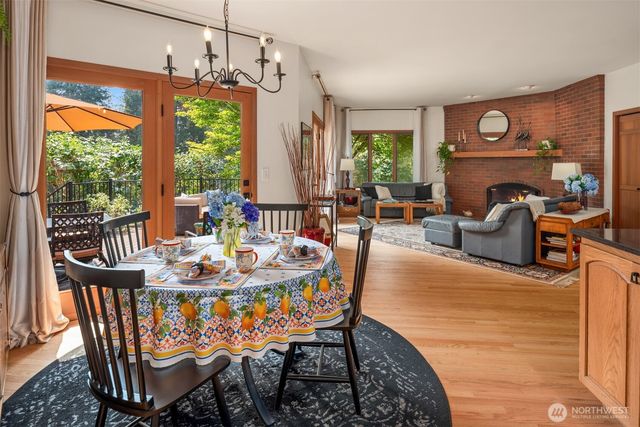 22007 NE 140th Way, Woodinville, WA 98077