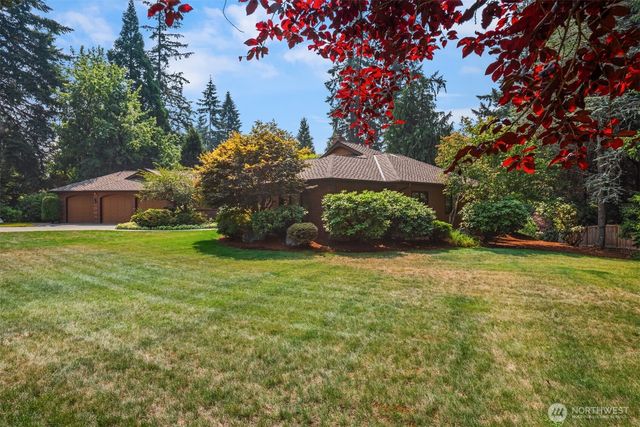 22007 NE 140th Way, Woodinville, WA 98077