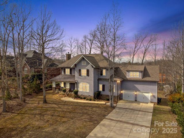 4915 Ardenwoods Drive, Charlotte, NC 28215