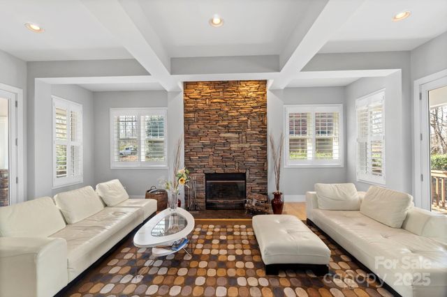 4915 Ardenwoods Drive, Charlotte, NC 28215