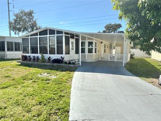 6912 AMERICANA DRIVE NE 170, St Petersburg, FL 33702