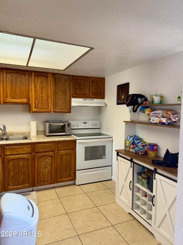 1510 E 26TH Lane 3, Apache Junction, AZ 85119