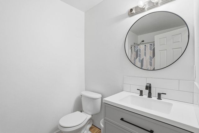 8015 S West Terrace Dr, Cheney, WA 99004