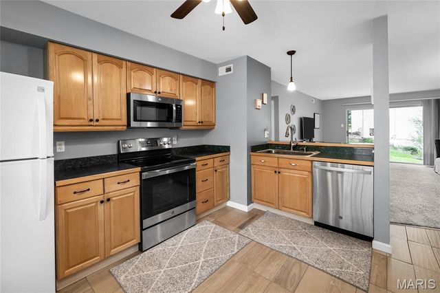 644 Sugar Trail Court 1, St Peters, MO 63376