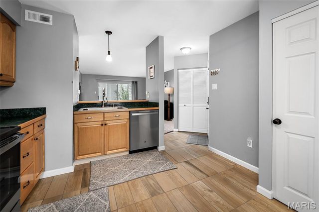 644 Sugar Trail Court 1, St Peters, MO 63376