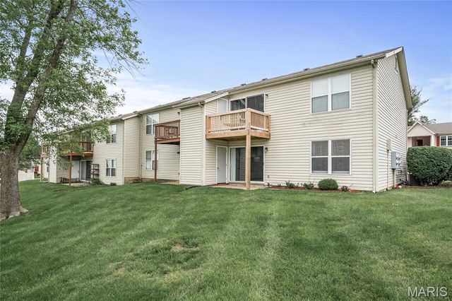 644 Sugar Trail Court 1, St Peters, MO 63376