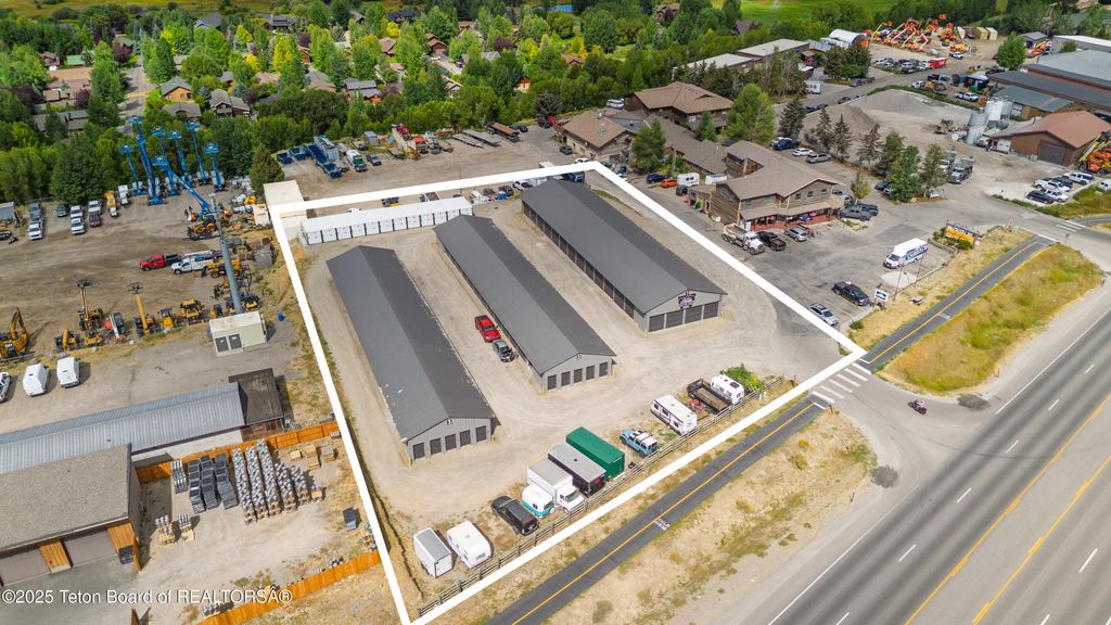 4175 S HIGHWAY 89, Jackson, WY 83001 photo 16