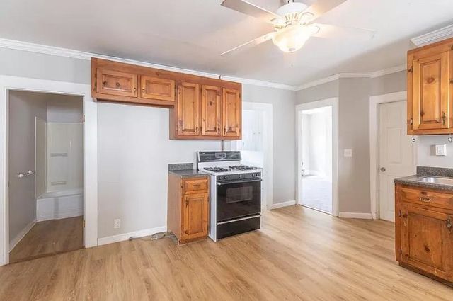 260 Bridge Street, Manchester, NH 03104