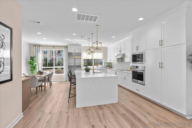 2522 Thyme Way, Carlsbad, CA 92008