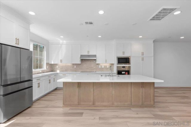 2522 Thyme Way, Carlsbad, CA 92008