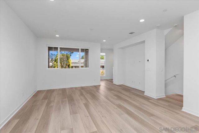 2522 Thyme Way, Carlsbad, CA 92008