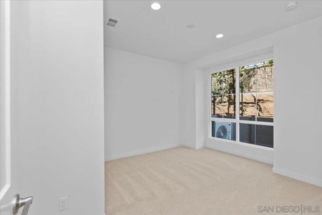 2522 Thyme Way, Carlsbad, CA 92008
