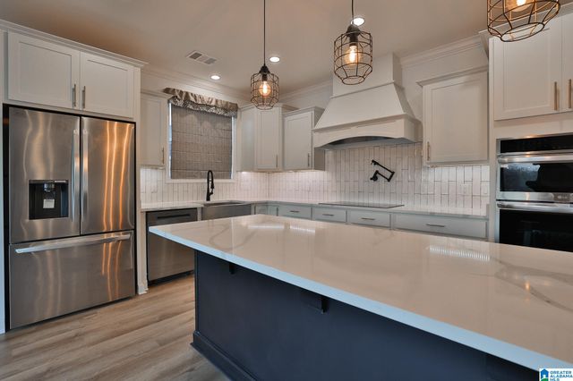 165 CLEAR SPRINGS ROAD, Lincoln, AL 35096