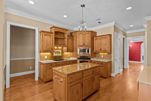 601 Edinburgh Way, Dothan, AL 36305