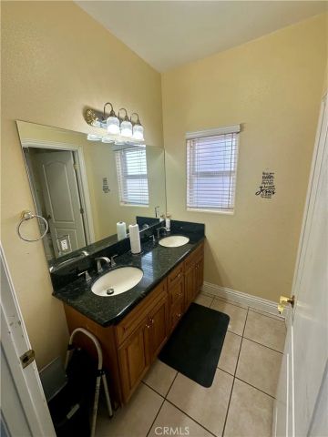 42500 20th Street West, Lancaster, CA 93534